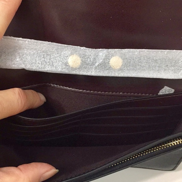 -SOLD- Coach Crossbody Clutch - Picture 4 of 8